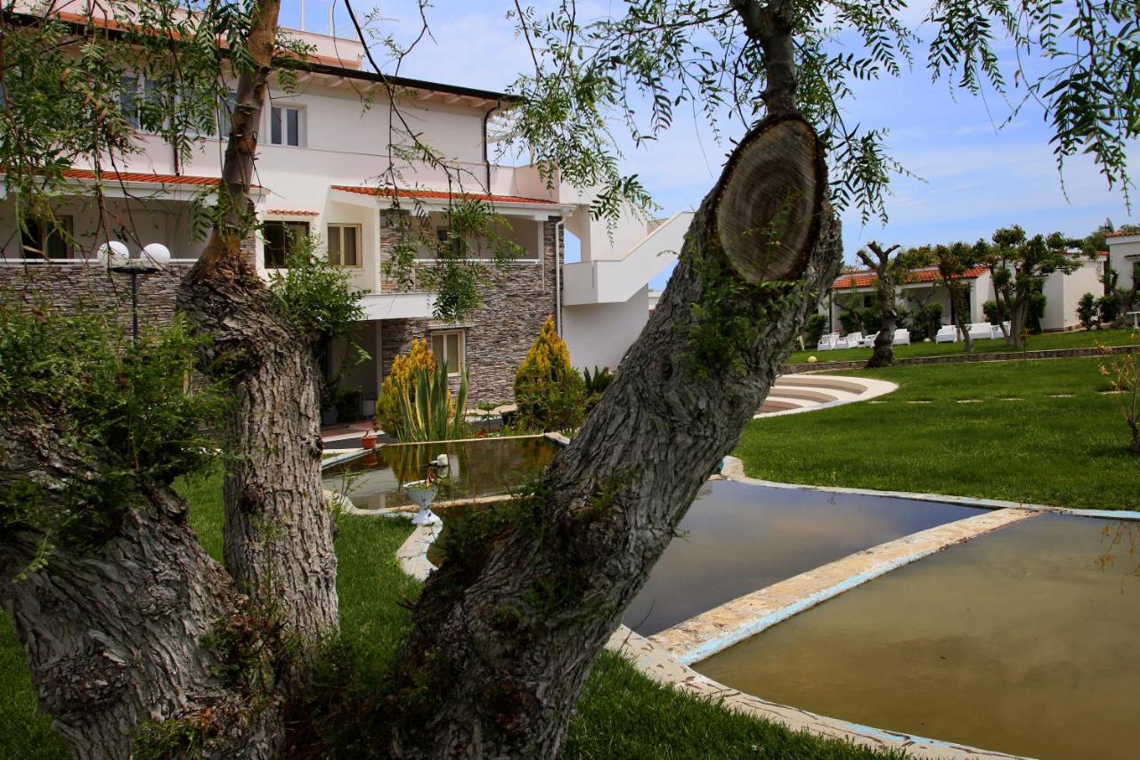 ויאסטה Hotel Le Ginestre Family & Wellness מראה חיצוני תמונה