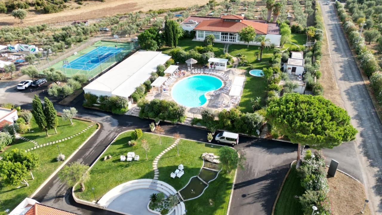 ויאסטה Hotel Le Ginestre Family & Wellness מראה חיצוני תמונה