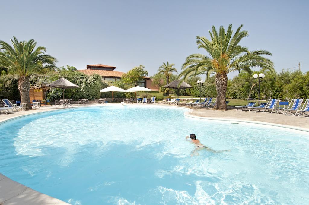 ויאסטה Hotel Le Ginestre Family & Wellness מראה חיצוני תמונה